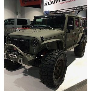 Meet your Posher, Kamelia